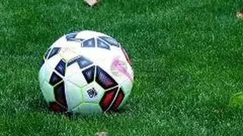 菲尔克鲁格传射助多特蒙德4-2逆袭门兴